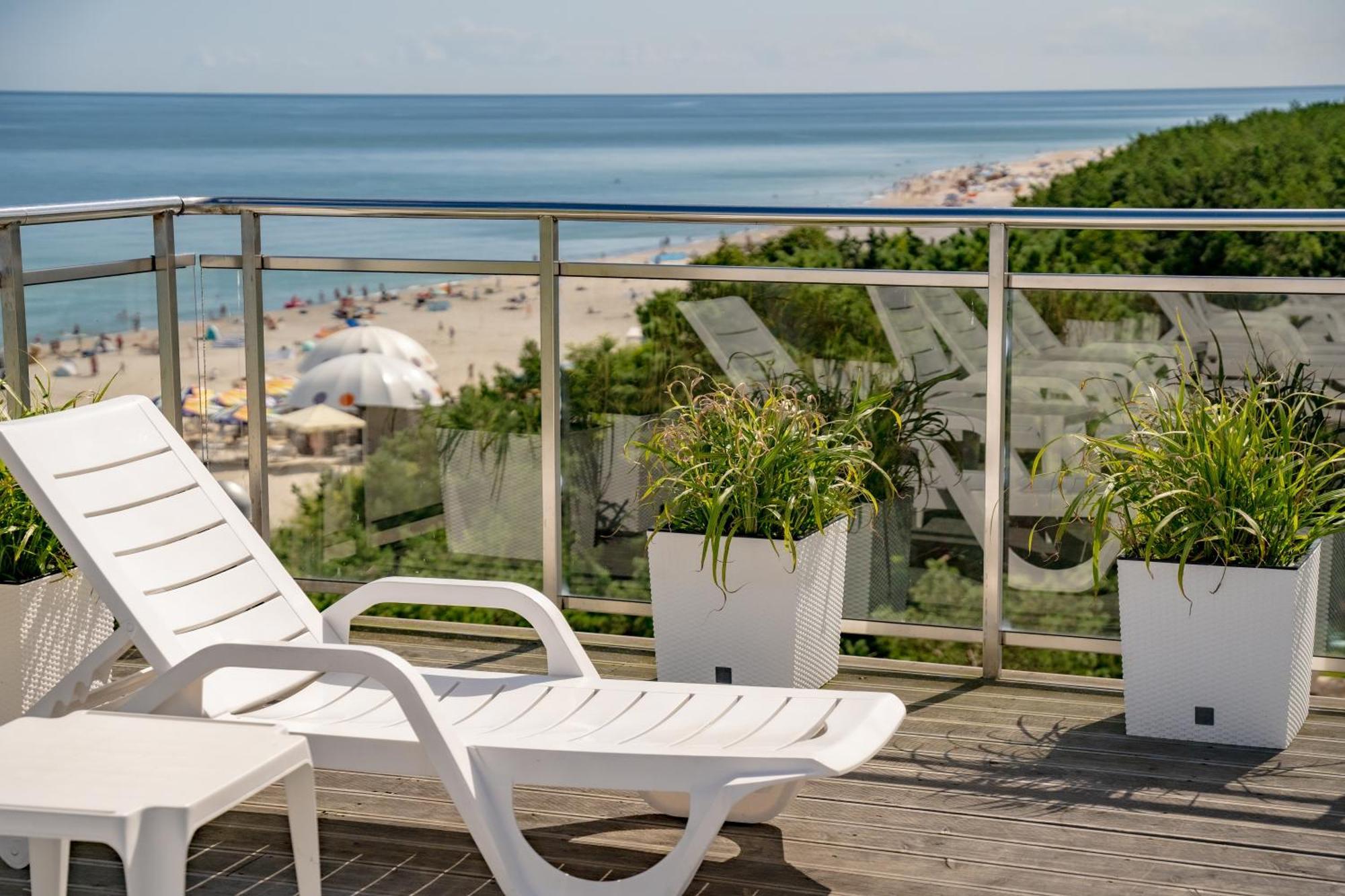 Hotel Bryza Resort & Spa Юрата Екстер'єр фото