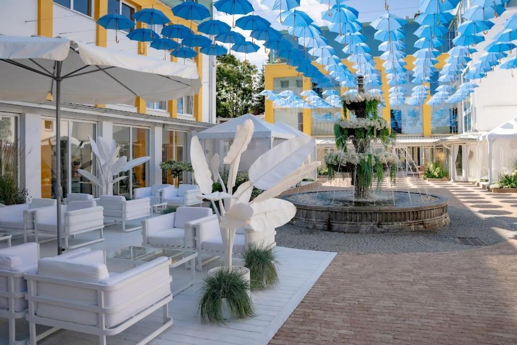 Hotel Bryza Resort & Spa Юрата Екстер'єр фото